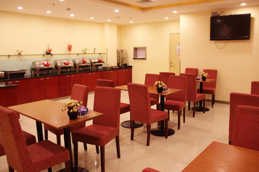 Hanting Express Qingdao Chengyang District Government Eksteriør billede